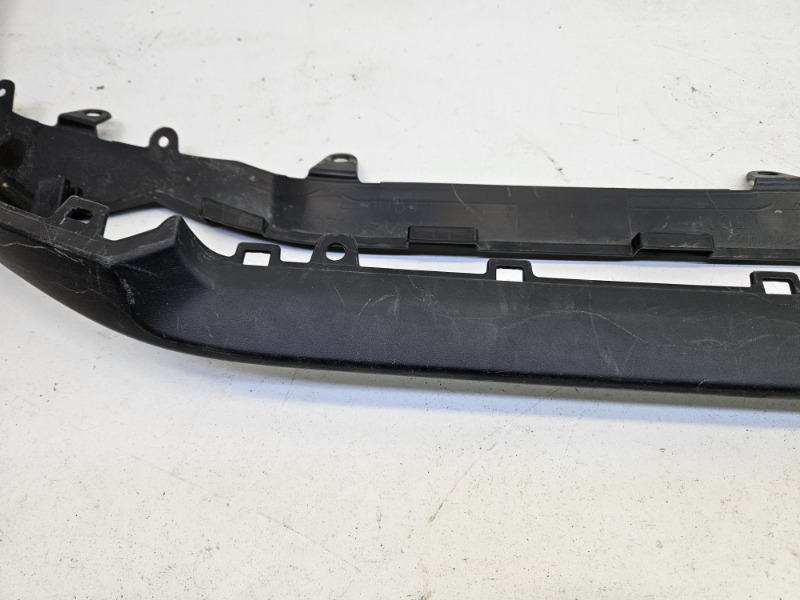 Спойлер переднего бампера