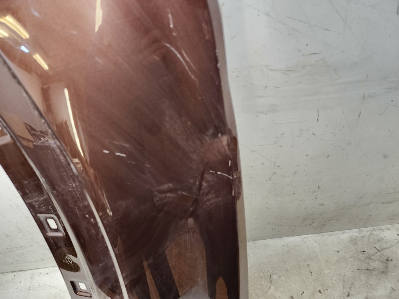 Крыло переднее левое