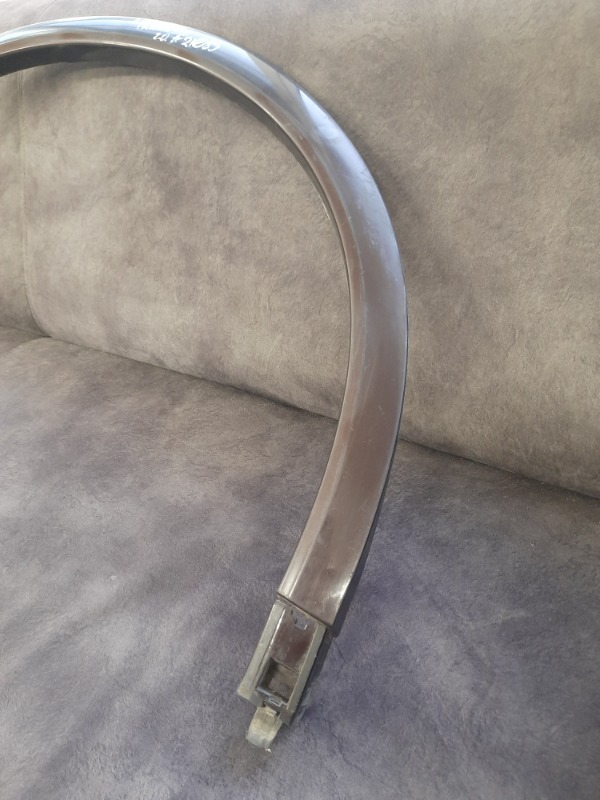 Накладка заднего крыла правого