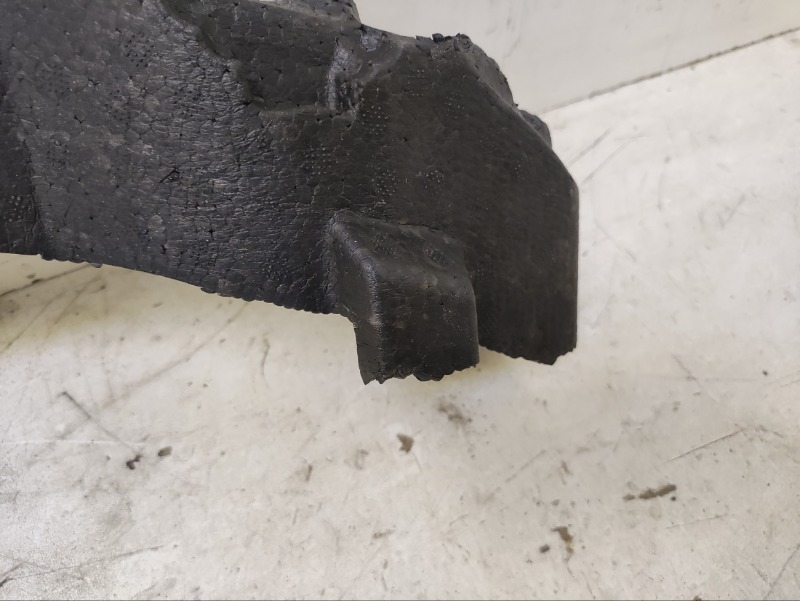 Наполнитель переднего бампера