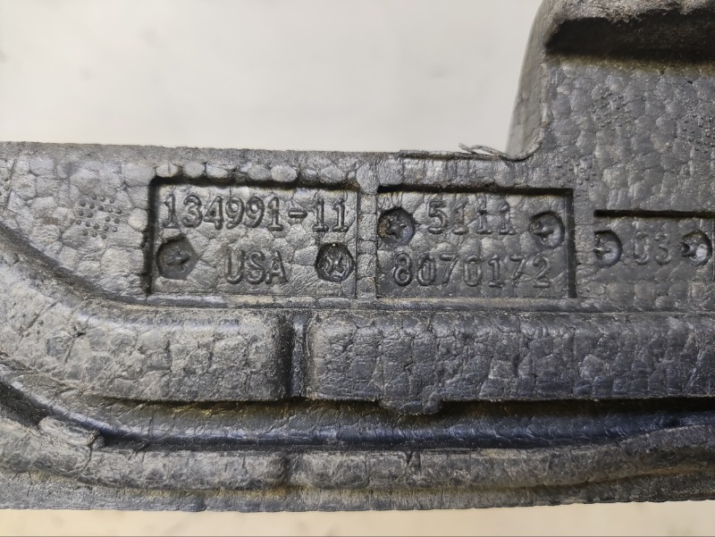 Наполнитель переднего бампера