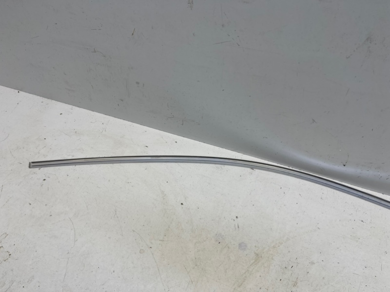 Молдинг двери