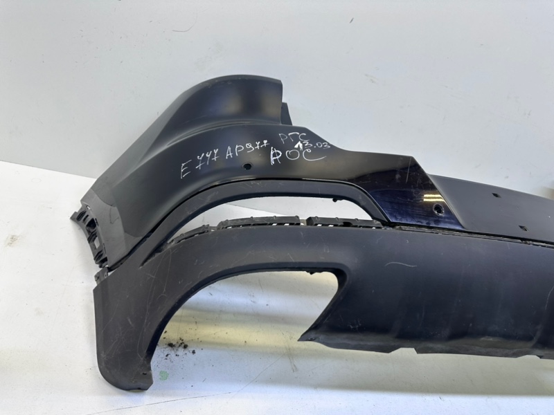 Бампер задний