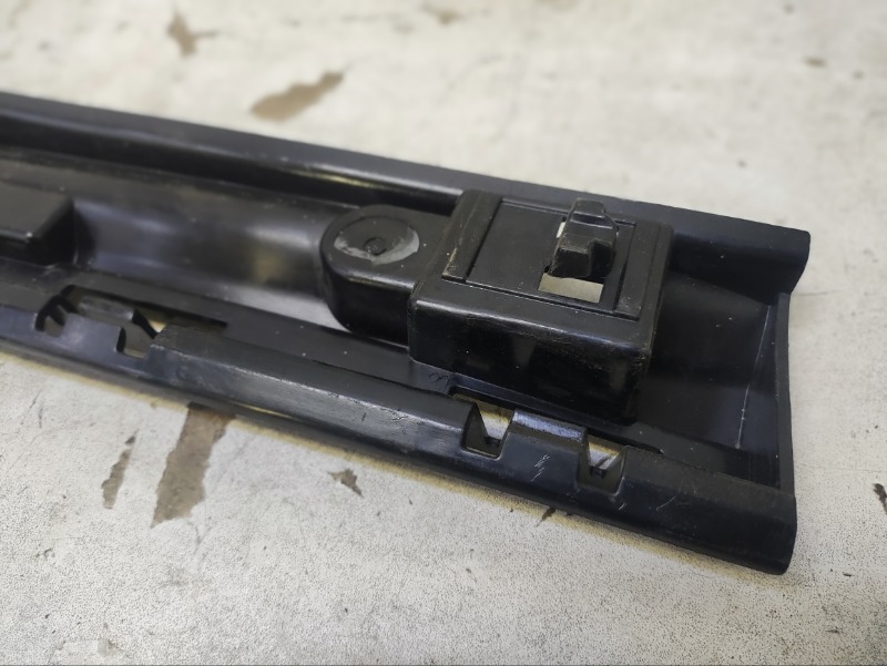 Накладка на подножку