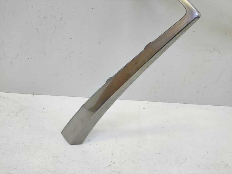 Накладка на решетку радиатора