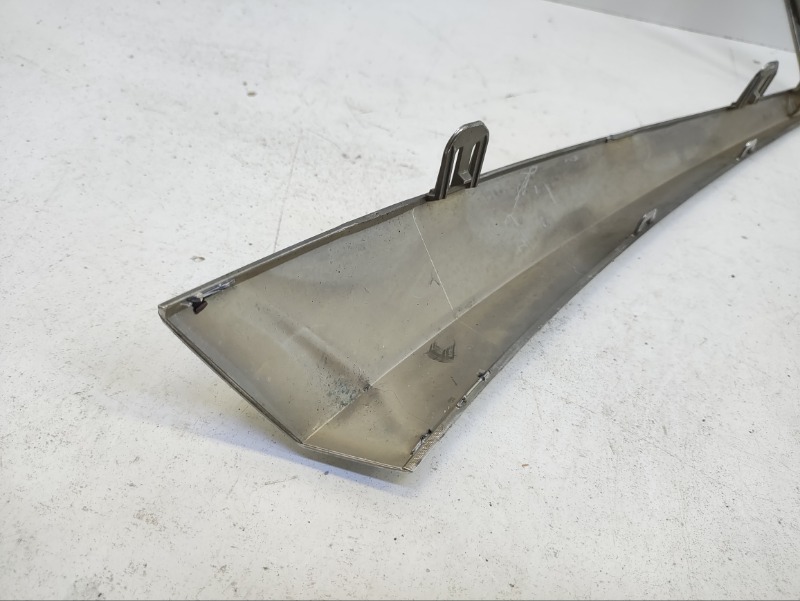 Накладка на решетку радиатора