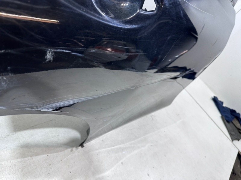 Дверь задняя правая