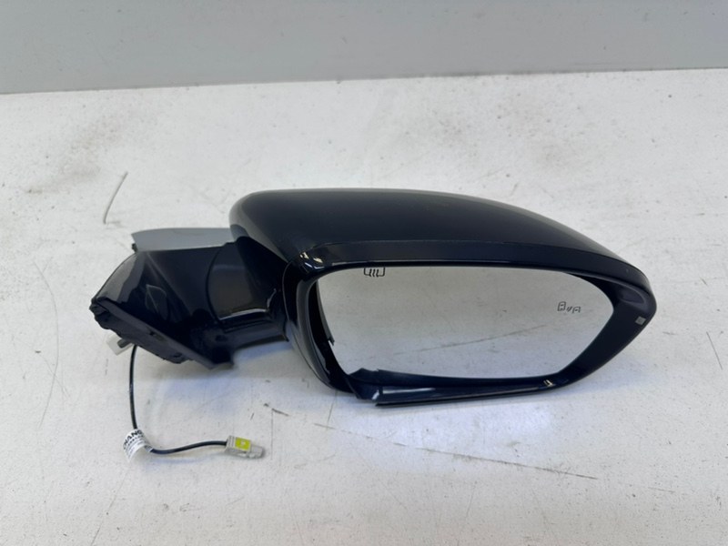 Зеркало правое механическое