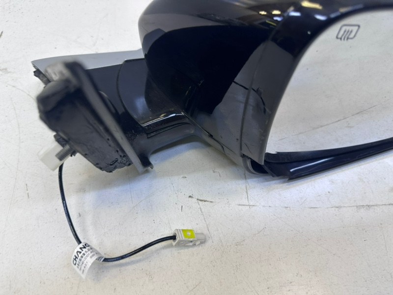 Зеркало правое механическое