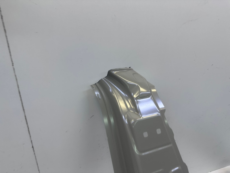 Кузовной элемент