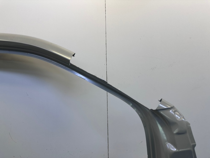 Кузовной элемент