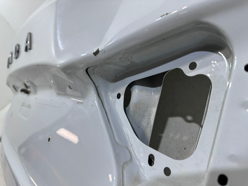 Крышка багажника