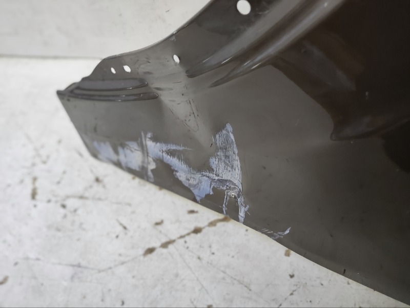 Крыло переднее левое