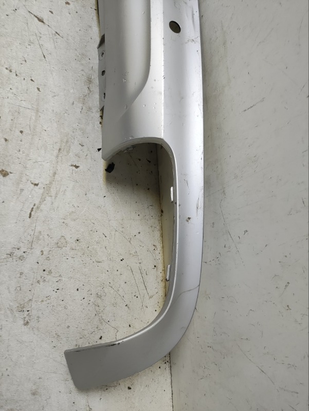 Спойлер заднего бампера