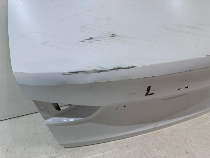 Крышка багажника