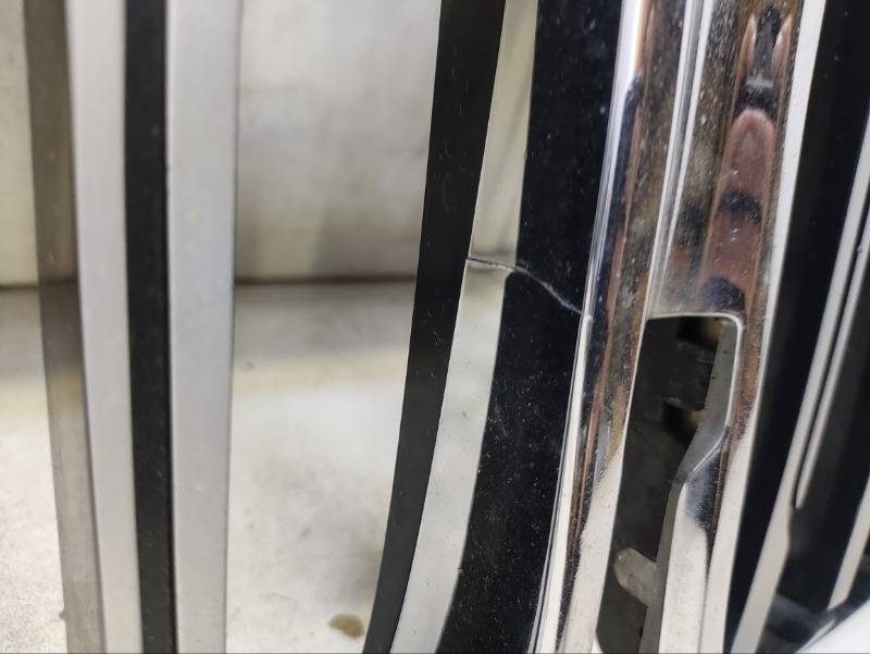 Решетка радиатора