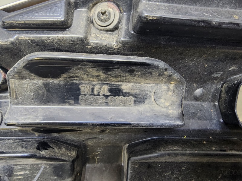 Решетка радиатора