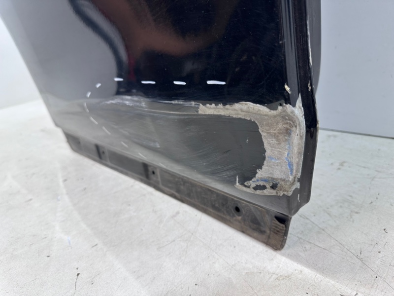 Дверь задняя правая