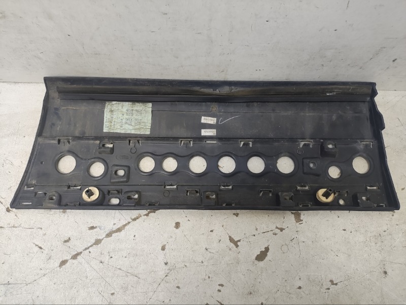 Молдинг двери