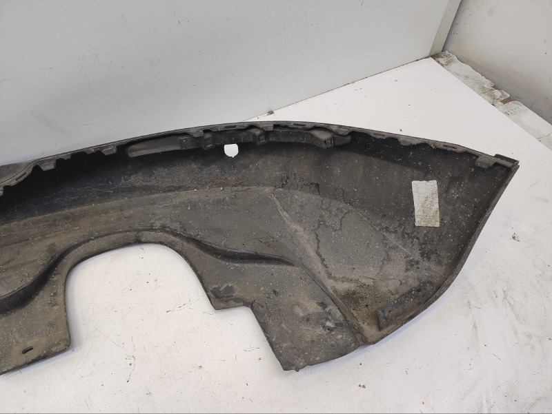 Спойлер заднего бампера