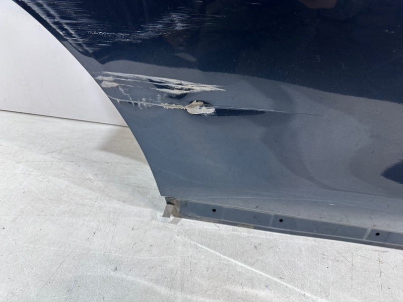 Дверь задняя правая