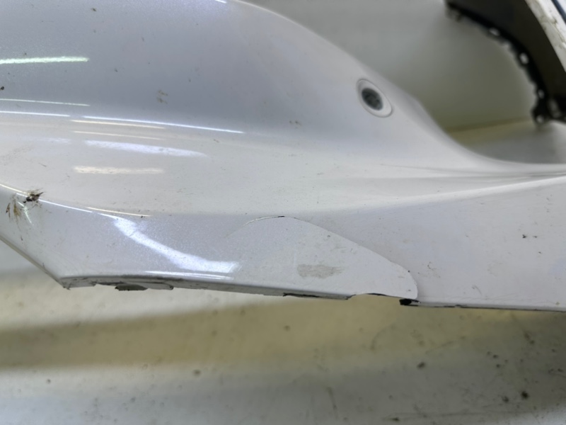 Бампер передний