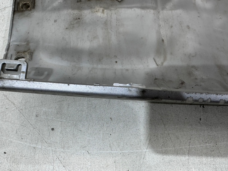 Накладка переднего бампера