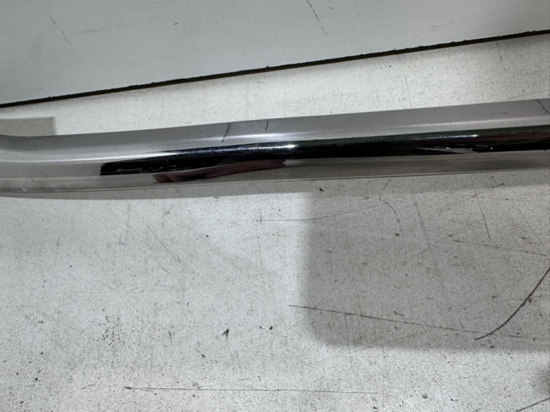 Молдинг заднего бампера