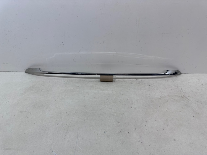 Молдинг заднего бампера