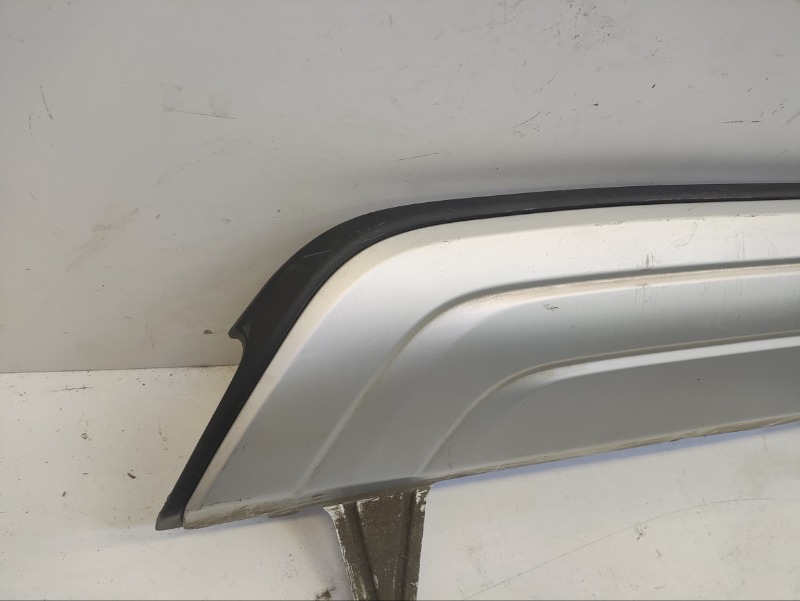 Спойлер заднего бампера