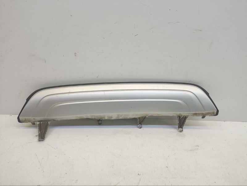 Спойлер заднего бампера