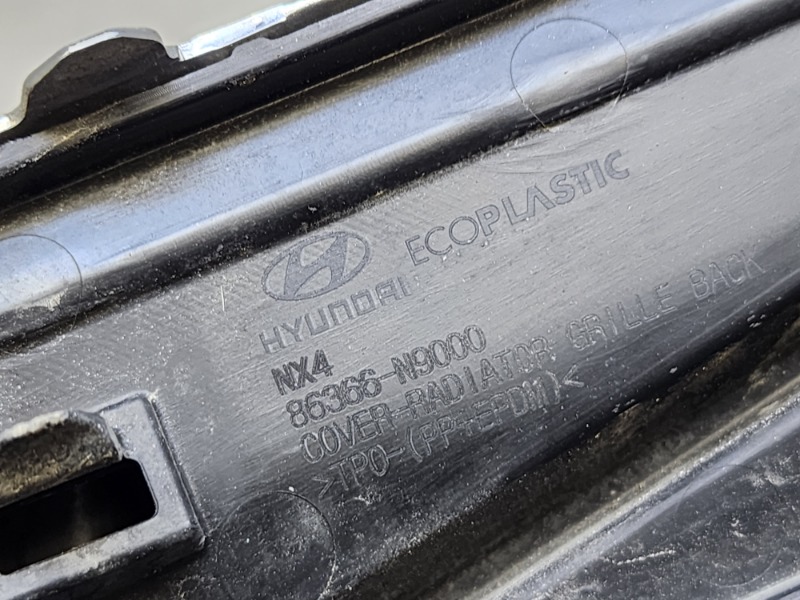 Решетка радиатора