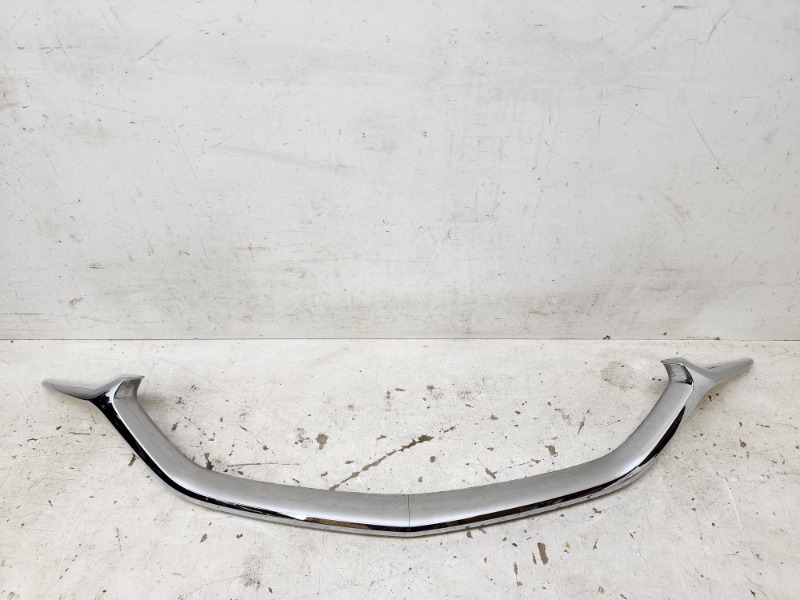 Накладка на решетку радиатора