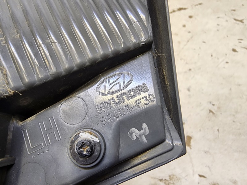 Фонарь задний левый