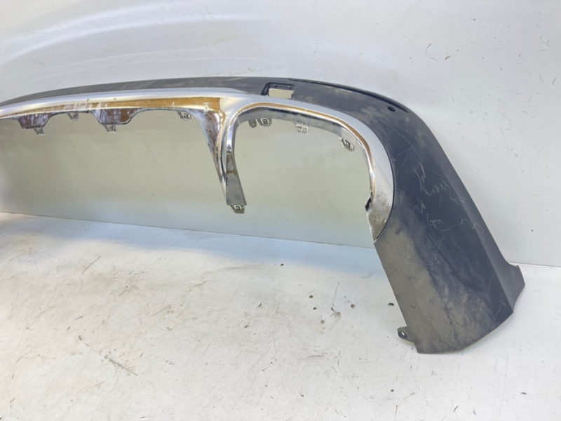 Спойлер заднего бампера