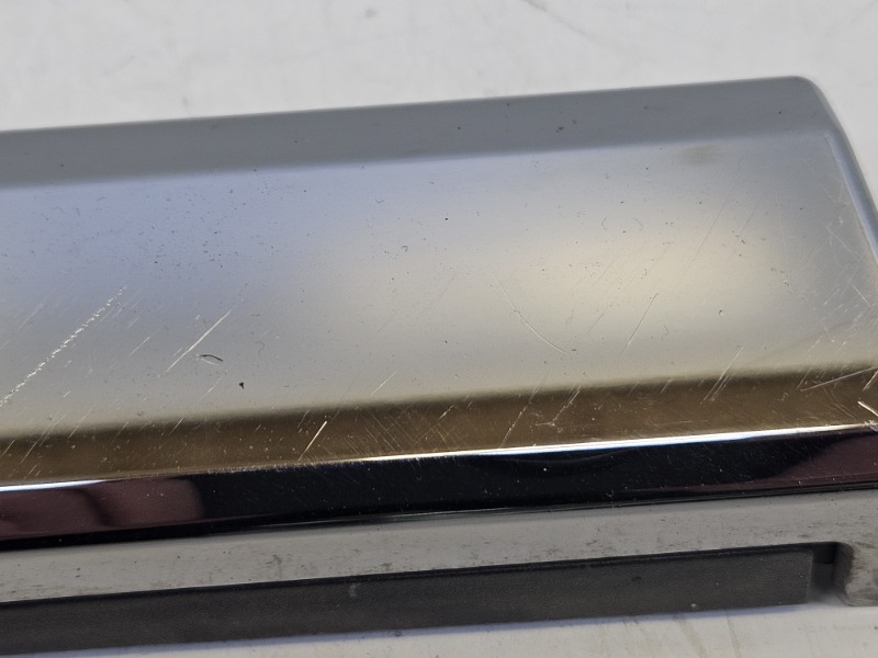 Молдинг двери