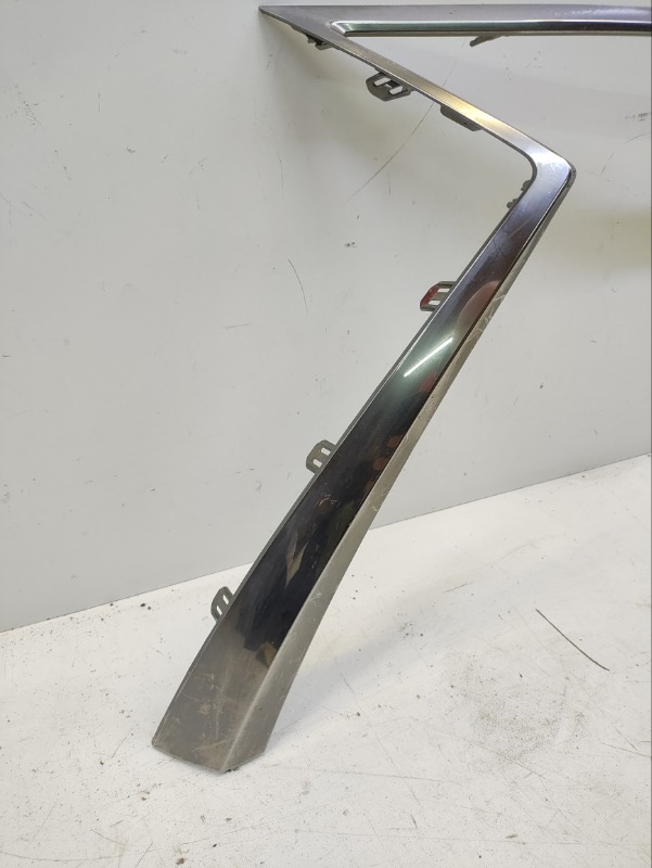 Накладка на решетку радиатора