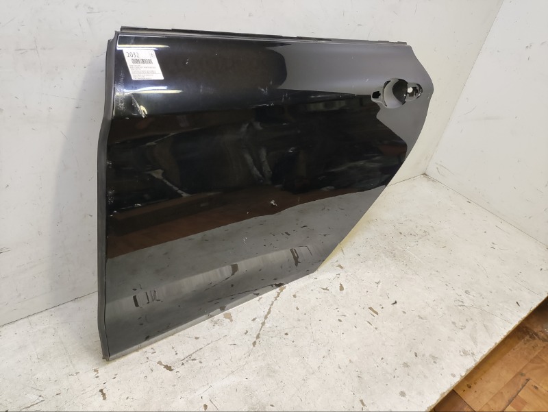 Дверь задняя левая