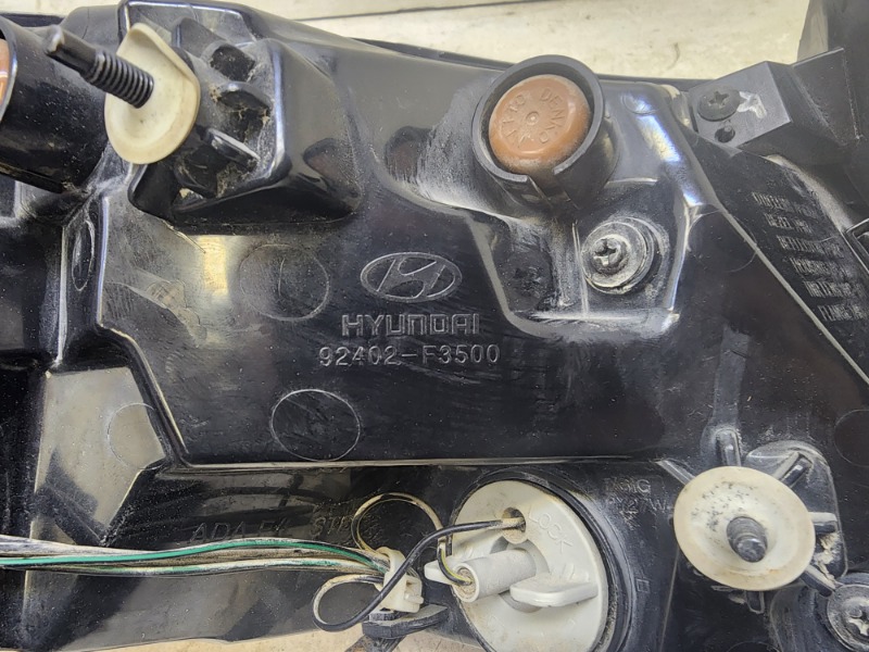 Фонарь задний правый