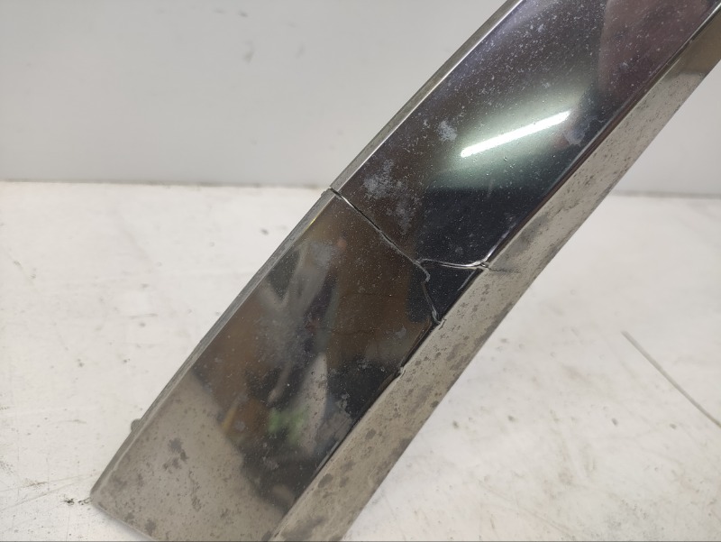 Накладка на решетку радиатора