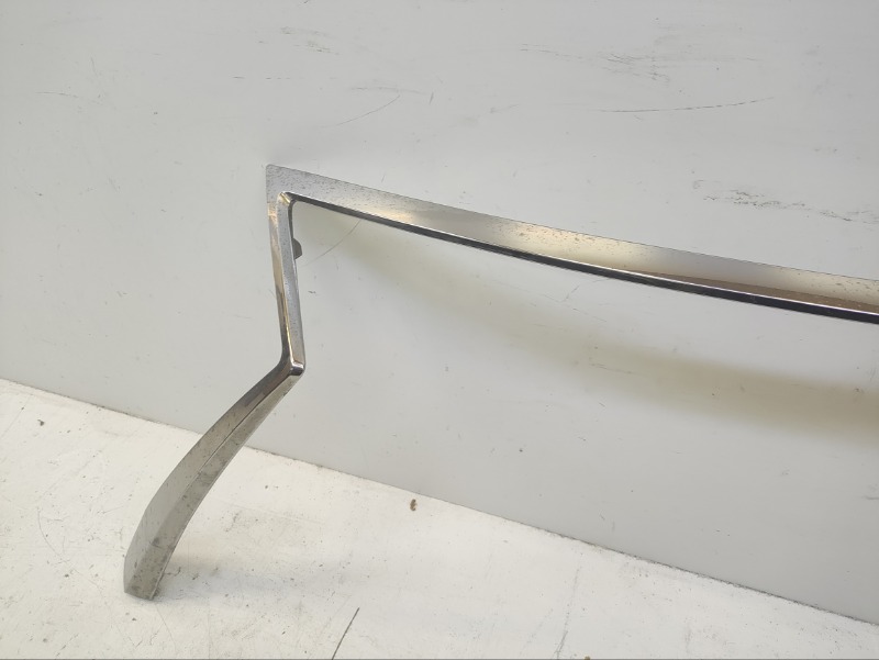 Накладка на решетку радиатора