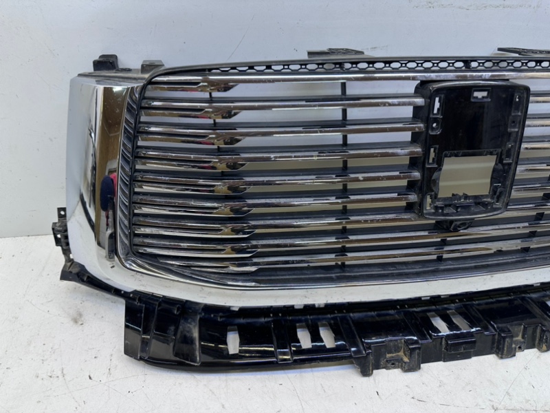 Решетка радиатора