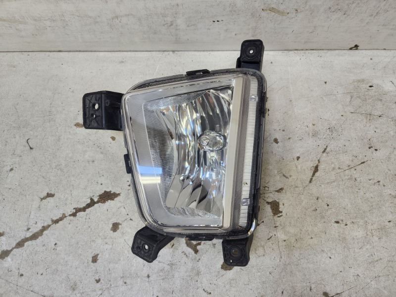 Фара противотуманная