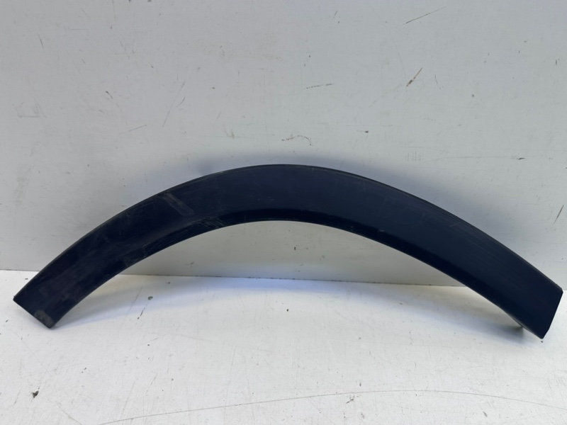 Накладка заднего крыла правого