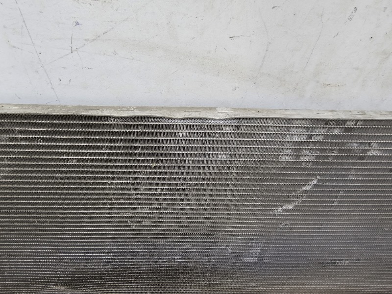 Радиатор кондиционера / конденсер