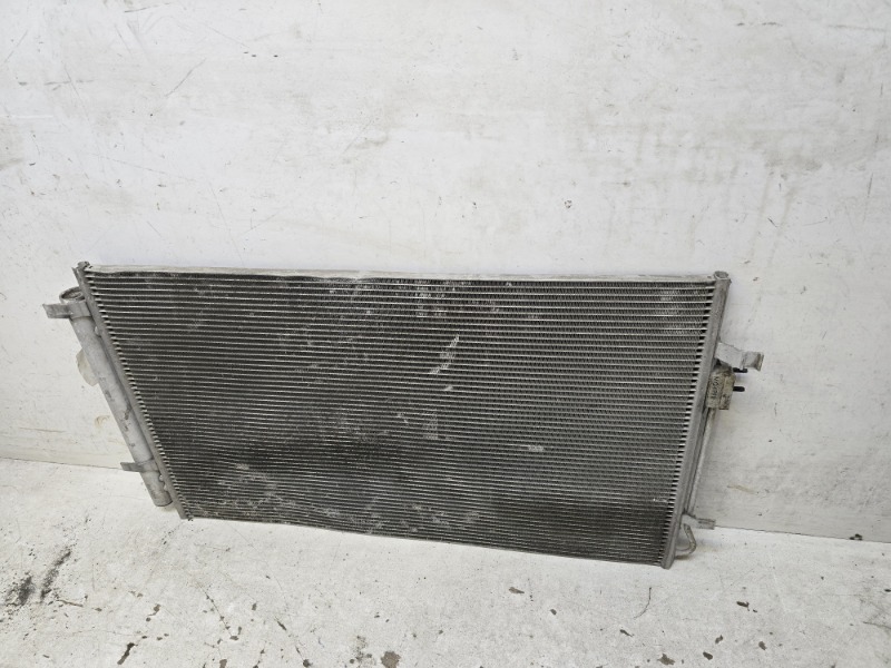 Радиатор кондиционера / конденсер