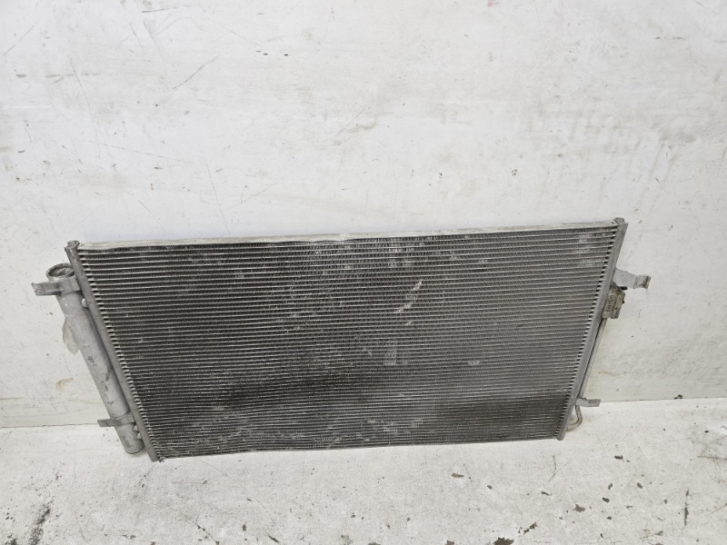 Радиатор кондиционера / конденсер