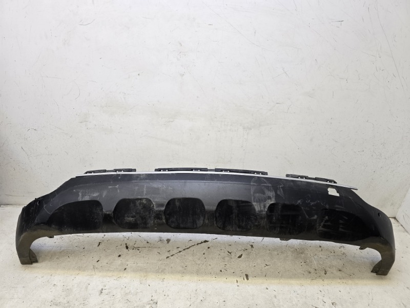 Спойлер заднего бампера