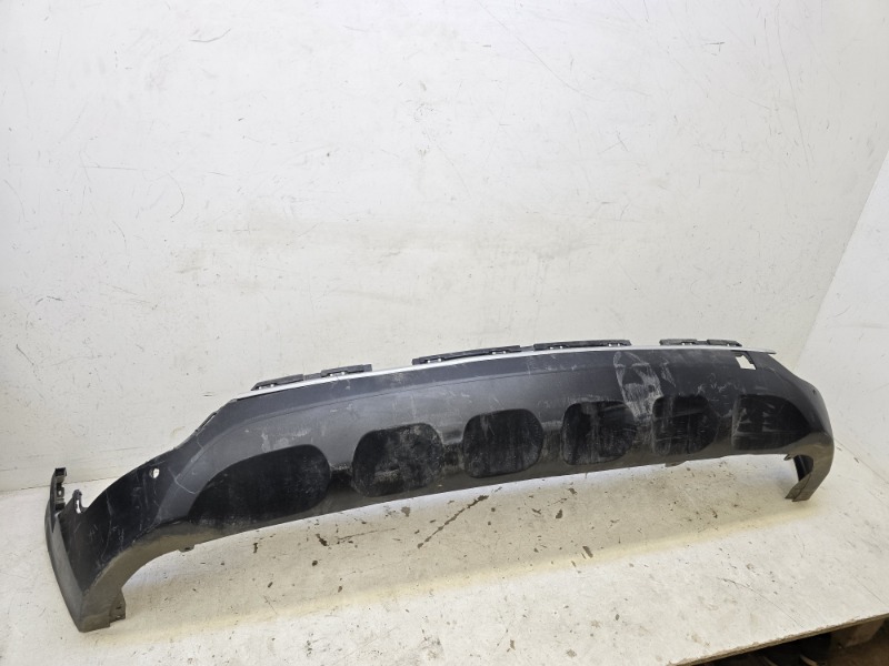 Спойлер заднего бампера