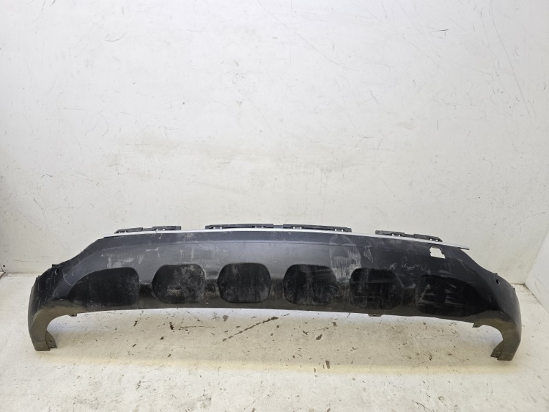 Спойлер заднего бампера